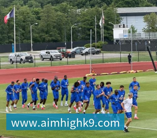 世体：世界杯18决赛西葡战，巴萨体育总监德科现场观战